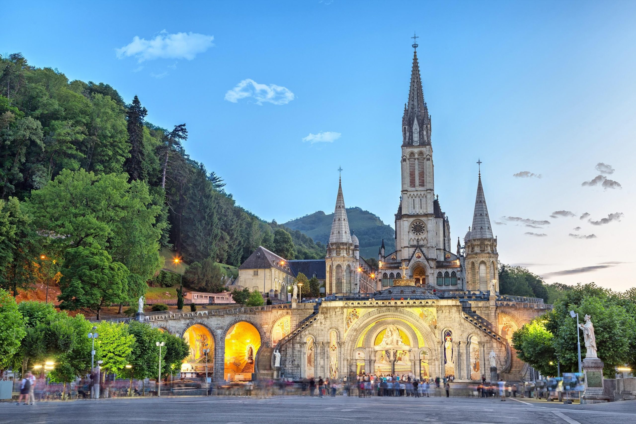 Pilgrimage to Paris / Lourdes - France 4